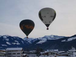 Ballons über Kirchberg